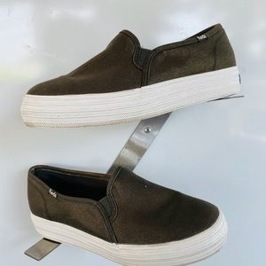 KEDS METALLIC CANVAS TRIPLE DECKER PLATFORM 7.5